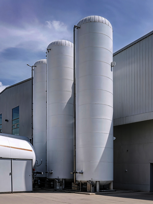 Polyurethane-insulated CO₂ storage tank - efficient and durable